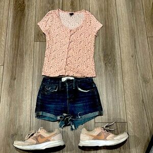 Shirt, shorts and Nike shoes set ,